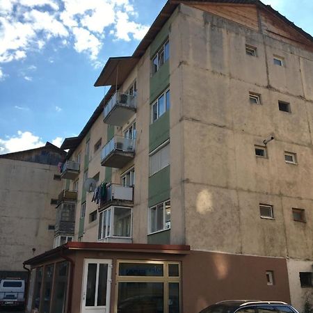 Apartamente Gildo 20 Borsa  Luaran gambar